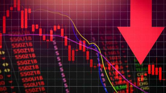 Global stocks retreat after rebound in previous session